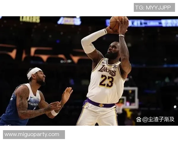 2001年湖人与国王季后赛对决回顾：传奇时刻与激烈较量的巅峰之战