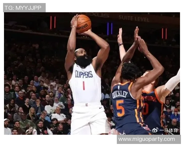 2011年快船对爵士精彩比赛录像回放重温经典瞬间与精彩时刻