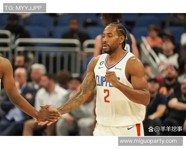 2014年2015年快船与马刺激战回顾两队巅峰对决的精彩瞬间与战术分析